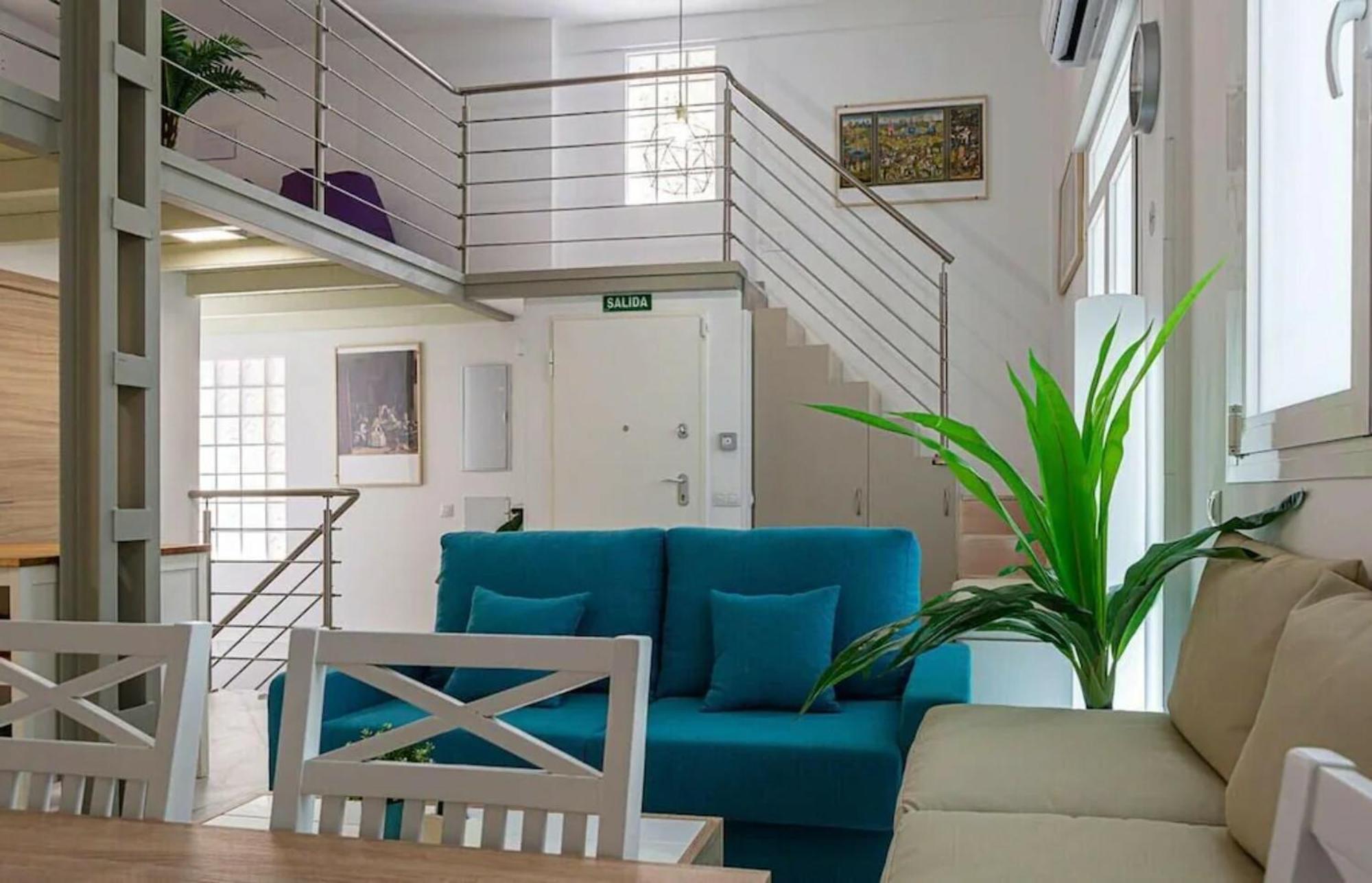 2Bedroom Duplex In Hortaleza Near Metro Madrid Luaran gambar